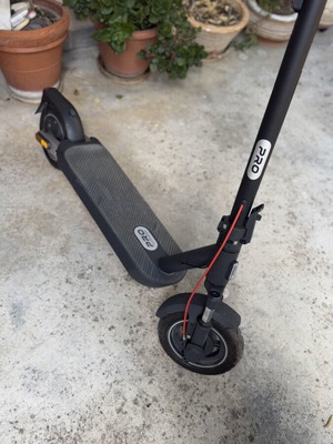 Xiaomi Scooter 5 Pro with Front and Rear Suspension
