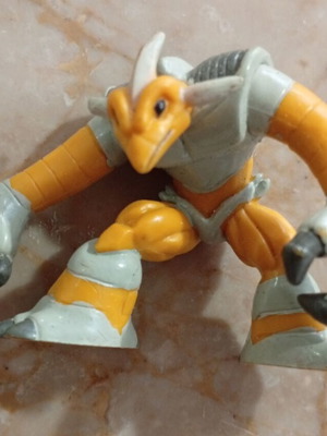 Giochi Preziosi Mole the Holedigger figure, Gormiti Earth Tribe