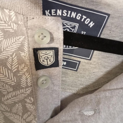 Kensington Eastside short sleeve button-up shirt XL like new, white gray