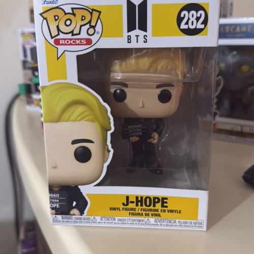 Funko Pop! Rocks BTS J-HOPE vinyl figure new