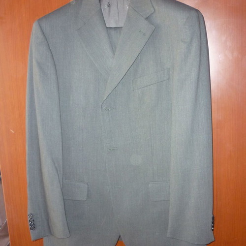 Reporter men's suit black-gray No 50 100% wool like new