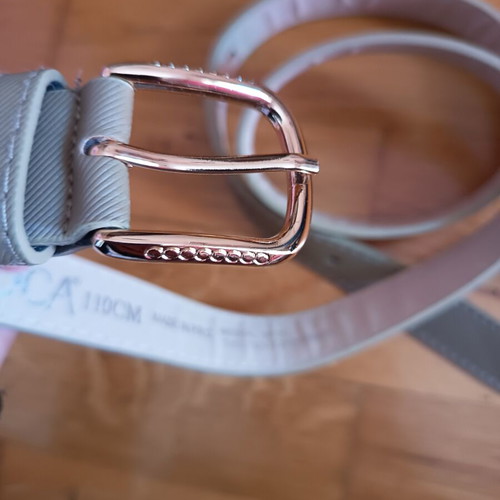 Doca women's belts like new, white and green, set of two