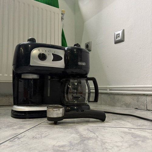 Καφετέρια Delonghi σαν καινούργια