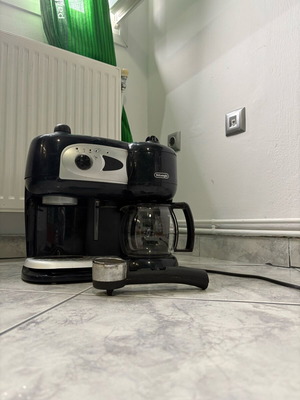 Καφετέρια Delonghi σαν καινούργια