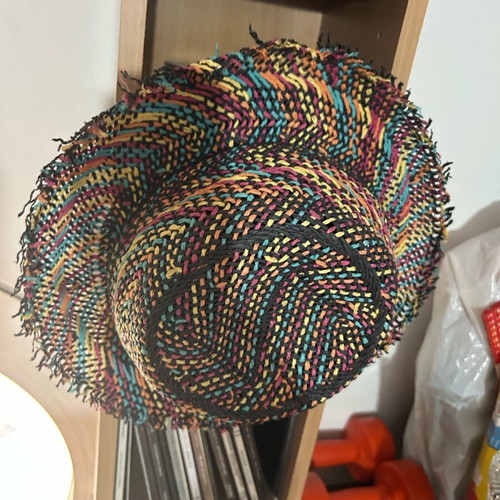 Echo straw hat good quality multicolor new