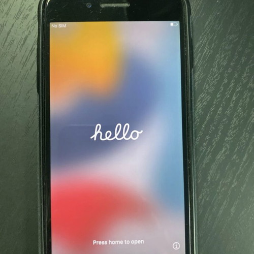 iPhone 7 Plus 128GB used, black, unlocked, battery health 75-80%