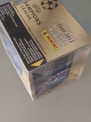 Panini UEFA Champions League 2010-2011 sticker box