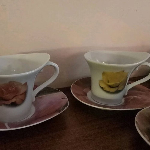 Espresso trimar cups set of 6 like new with saucers