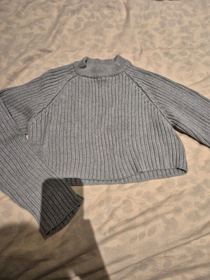 Zara sweater gray like new, size M
