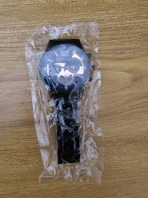 Watch new black unisex