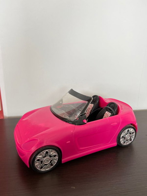 Barbie καμπριό αυτοκίνητο με χαλασμένο τζαμάκι μπροστά