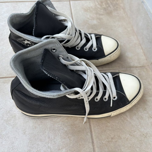 Converse Chuck Taylor Fleece Lined All-Star High Top Sneakers Size 41 used, black