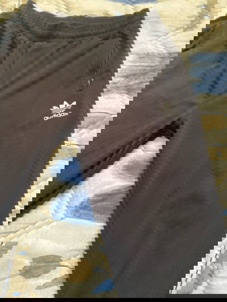 adidas φόρμα