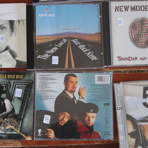 Music cassettes used, assorted songs, full pack
