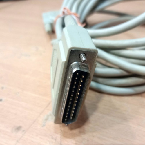 Parallel DB25 Male to Male cable 4 meters used