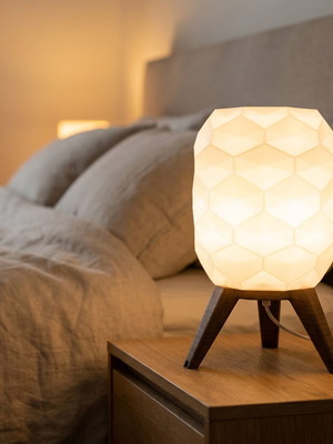 Φωτιστικό επιτραπέζιο μοντέρνο καινούργιο με λάμπα Led