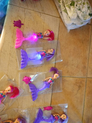 Mermaid dolls with LED lights, new, pack of 10
