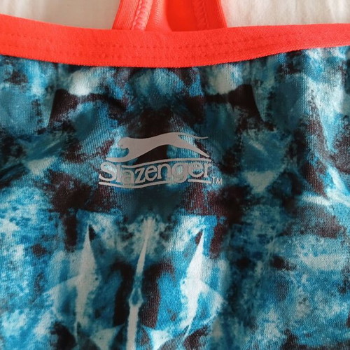Slazenger women's swimsuit top athletic size 16 new