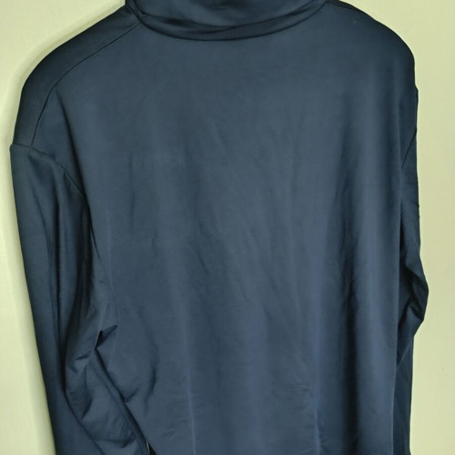 Navy Blue Mock-Neck Top new in minimal line with soft-touch fabric