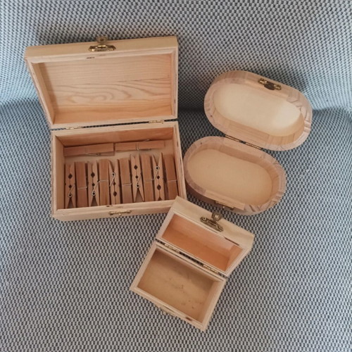 Set of 3 wooden storage and decoration boxes with 12 mini clothespins