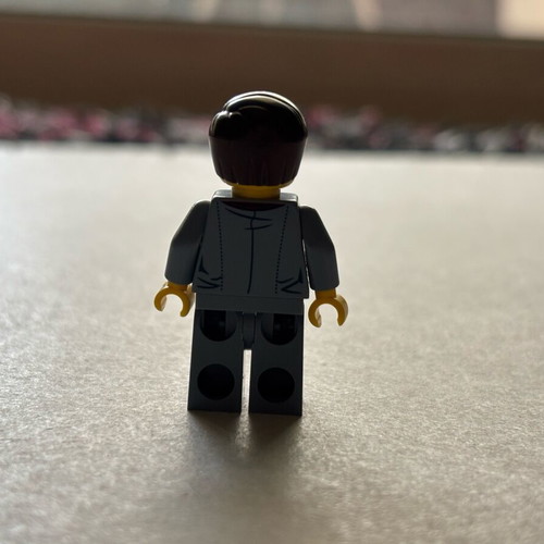 Dr. McScrubs minifigure like new from The Lego Movie (tlm054)