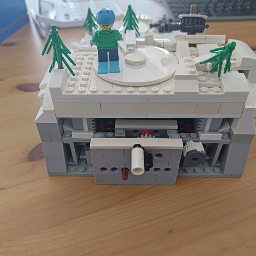 Lego ski slope MOC used with working lever