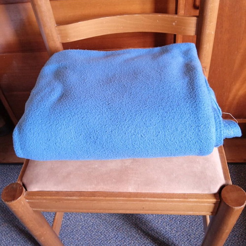 Single fleece blanket used