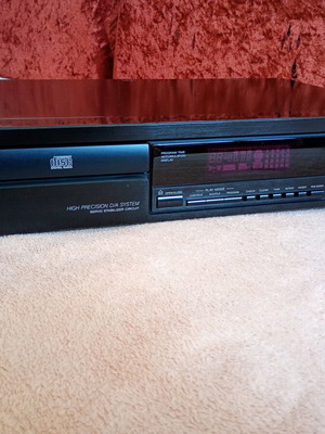 Sony CDP-291 CD player употребяван