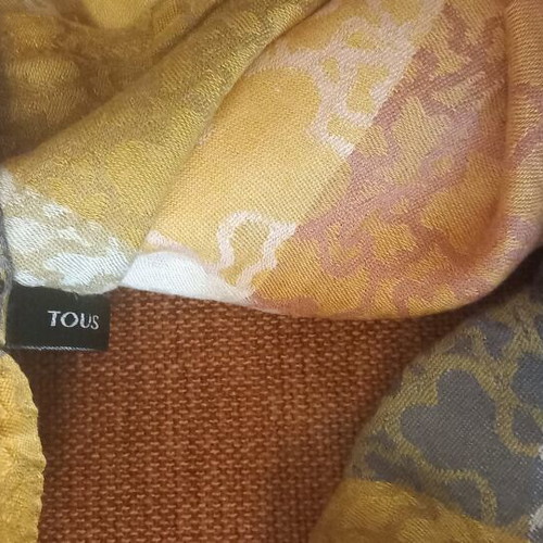 Tous scarf shawl like new, multicolored