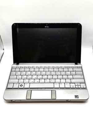 HP Mini 2140 σαν καινούργιο με τροφοδοτικό και Windows XP
