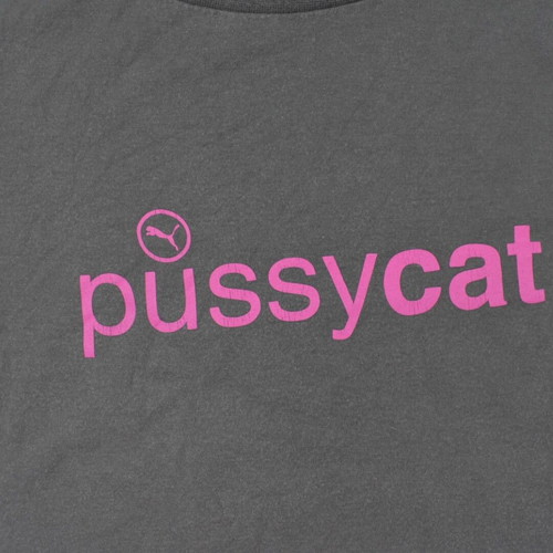 Puma vintage T-shirt for women used, size small