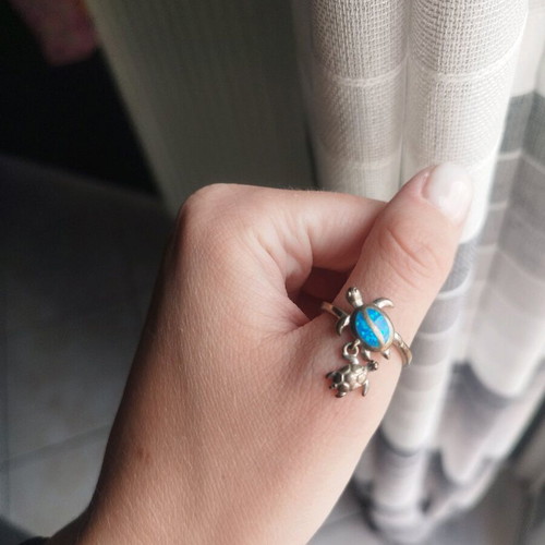 Ring No10 like new, silver color