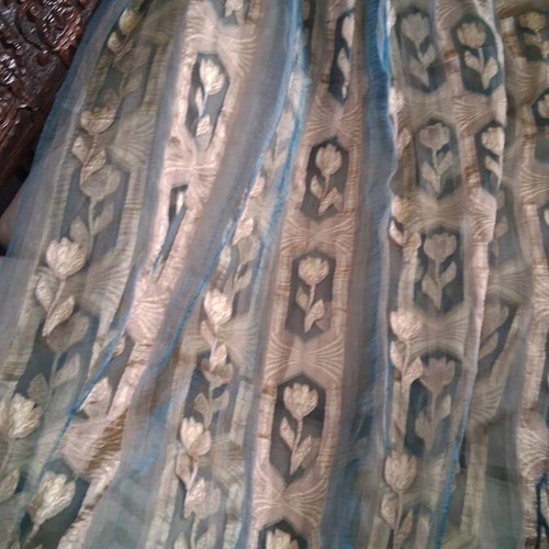 Curtain like new thin organza with embossed flowers 2.32x3.00