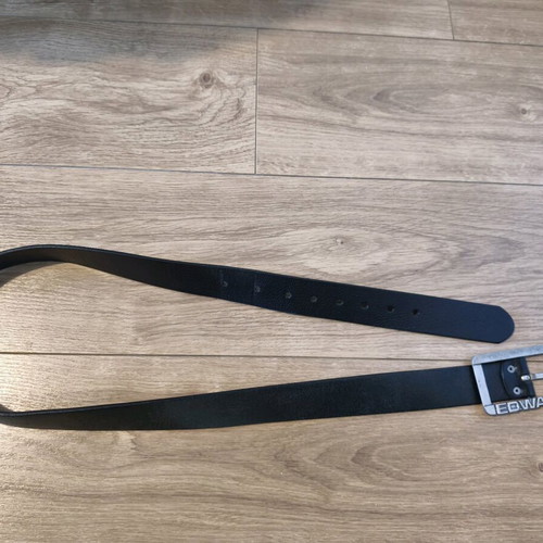 Edward Jeans leather belt black matte like new, 115 cm