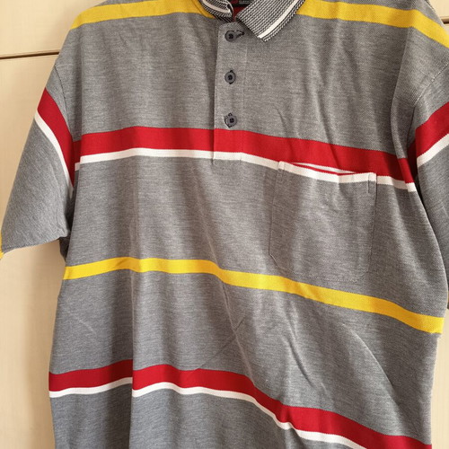 Men's short-sleeve shirts like new, pack of 7, size L, multicolor