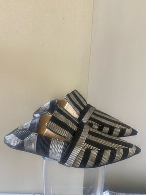 Zara mules size 42 like new, comfortable, black and silver