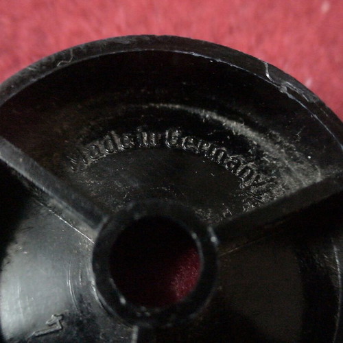 Dual 45 RPM 7" record adapter used