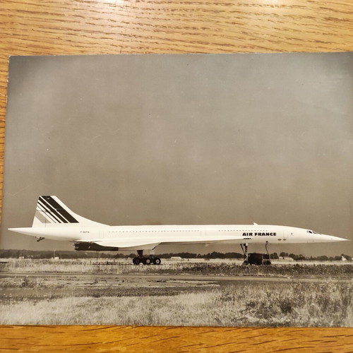 Concord Air France and British Airways 5 black and white photos used