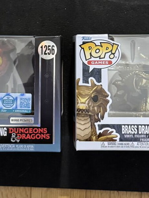 Funko Pop Dungeon and Dragons Brass and Red Dragons Wyrmling Bundle LE8000pcs