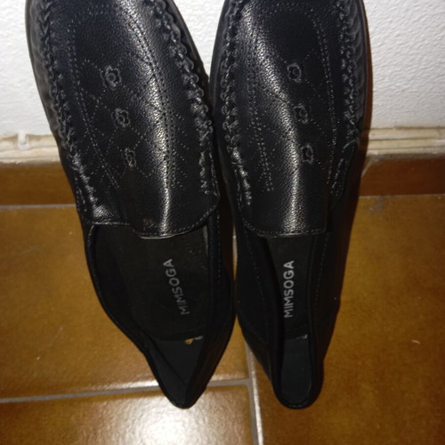 Soft shoes new, low heel, size 38, ballerinas
