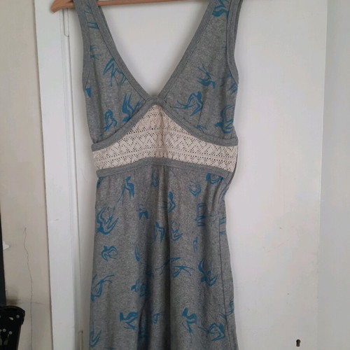 Lak dress like new, size S, terry fabric with embroidery