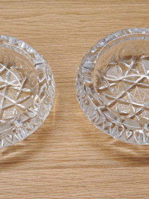 Vintage crystal ashtrays like new, set of 2 pieces