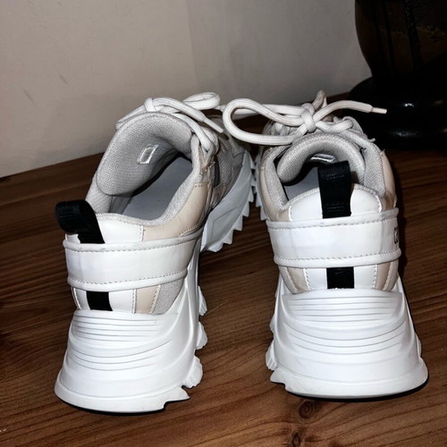 Roberto Cavalli athletic shoes like new, white and beige size 37