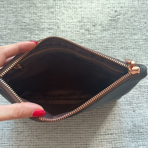 Zoeva toiletry bag like new