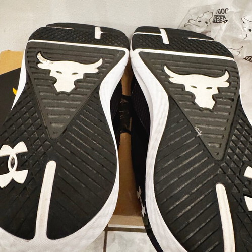 Under Armour Project Rock BSR 3 sneakers No44 like new, black-white