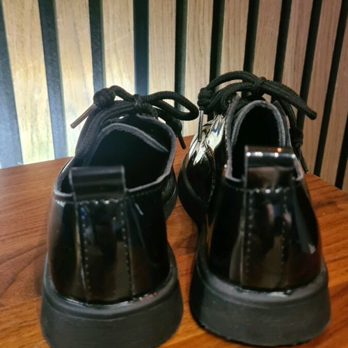 Formal patent leather shoes size 27 new black