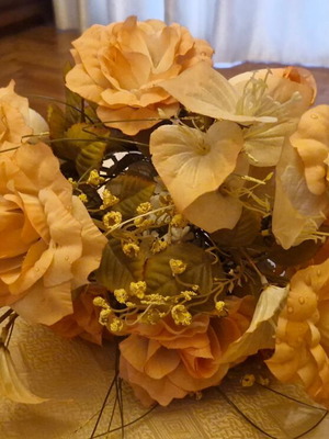 Artificial flowers decorative bouquet 40 cm like new