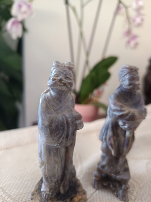 Pair of Chinese sages hand-carved in soapstone like new