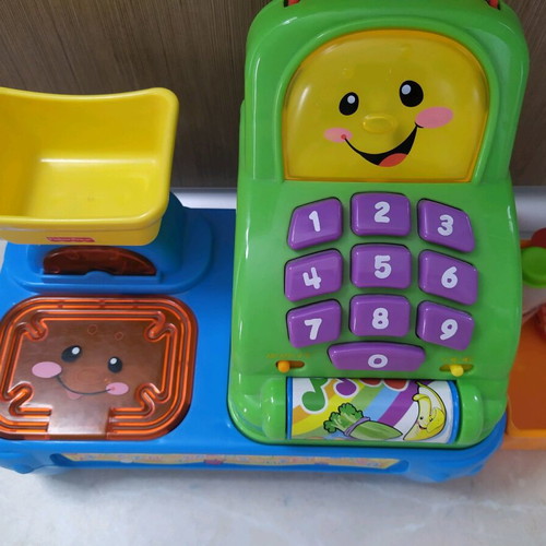 Educational toy Fisher Price cash register like new