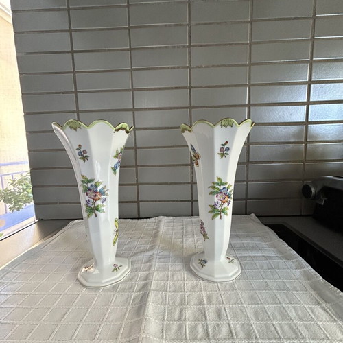 Herend 2 Queen Victoria Vases 22cm new